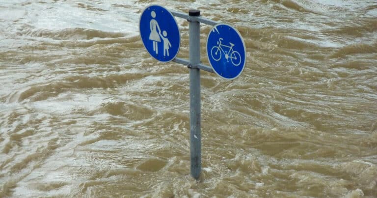 flooded street signs