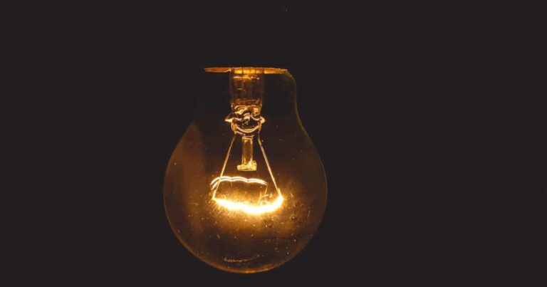 Radiant energy | The Interfaith Center for Sustainable Development Lightbulb