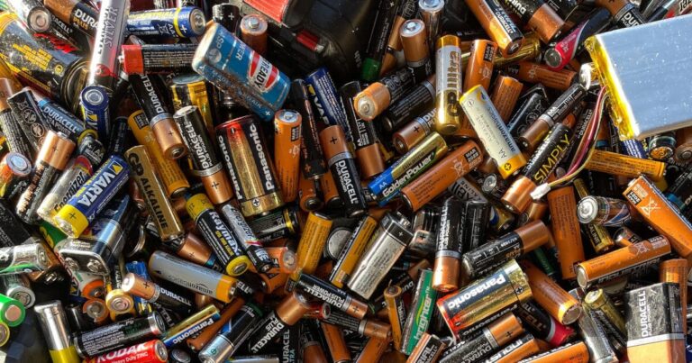 How to dispose of batteries | The Interfaith Center for Sustainable Development How to dispose of batteries
